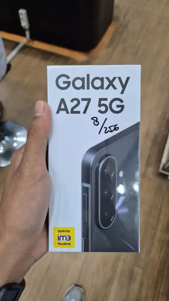 SAMSUNG A27 FREE BUDS CORE