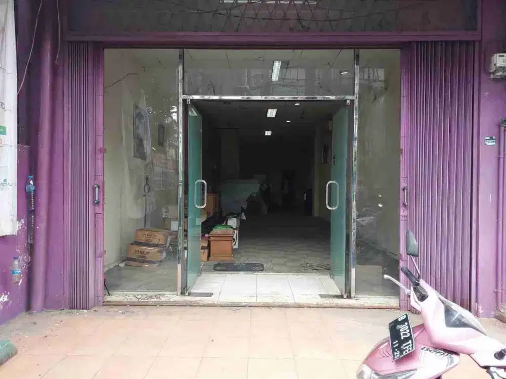 Dijual /disewakan Ruko Fatmawati