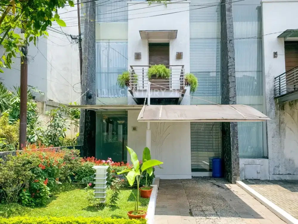 Disewakan Rumah Elegant Siap Huni Dago Bandung