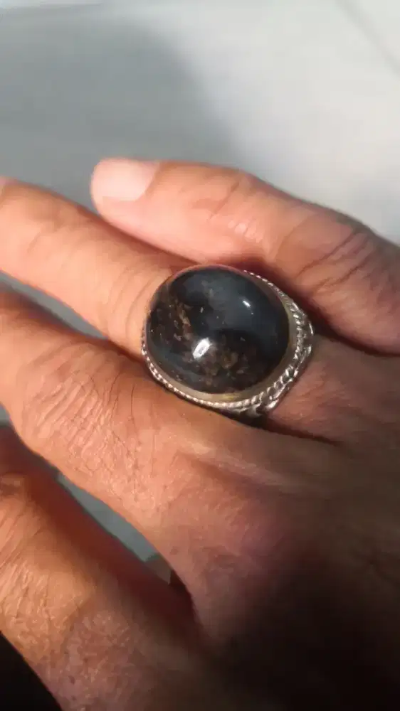Cincin batu bacan doko serat emas