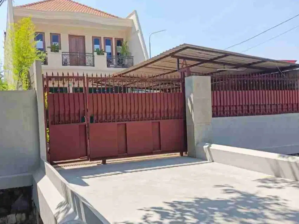 Sewa rumah Semolowaru Sby timur