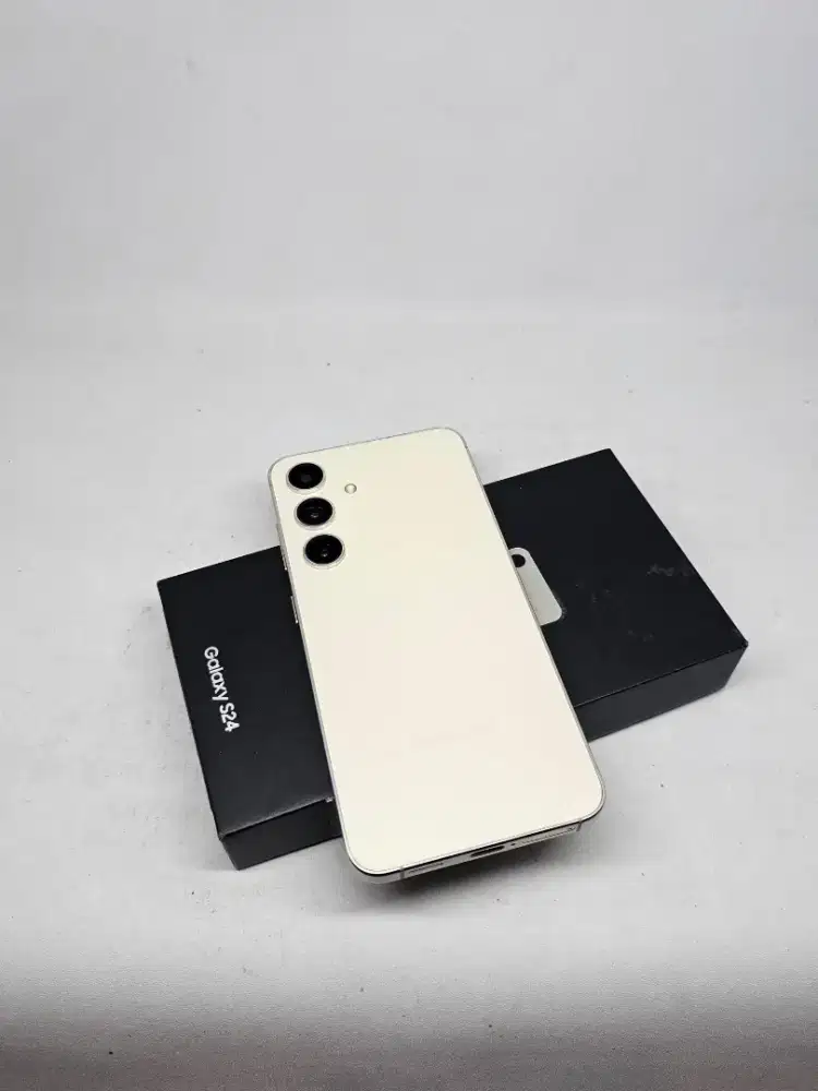 Samsung Galaxy S24 8/256GB Resmi SEIN & Fullset Orii