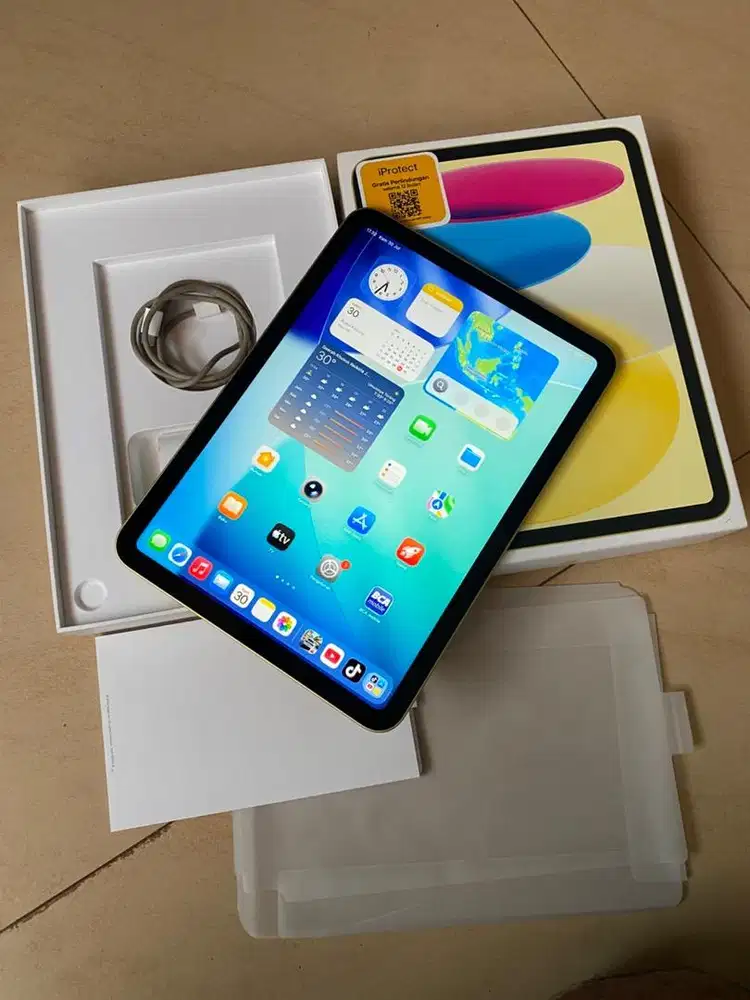 Ipad gen 11 128gb wifi only yellow garansi
