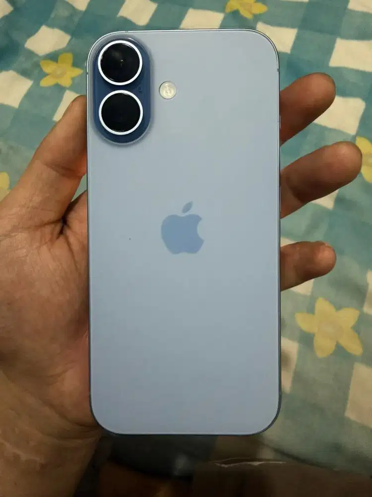 iPhone 17 256G Biru