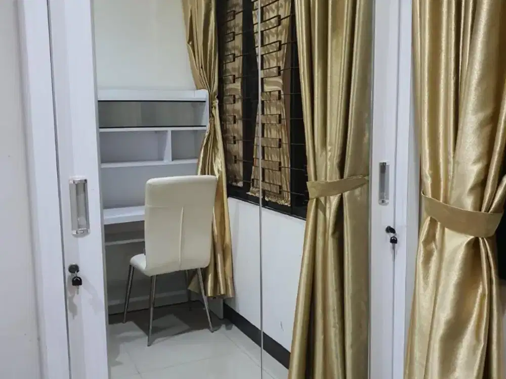 DISEWAKAN RUMAH TERAWAT (FULL FURNISH) DI KOMPLEK BUAHBATU REGENCY DEKAT AKSES TOL BUAHBATU