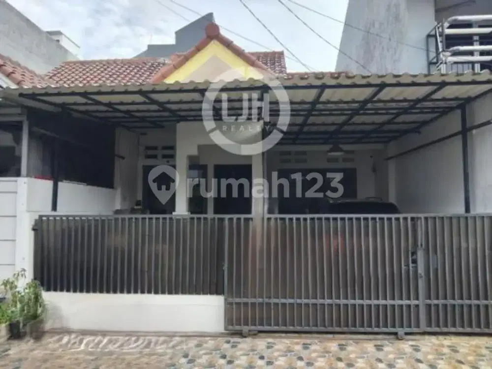 Rumah Siap Huni di Raffles Hills, Cibubur, Depok.