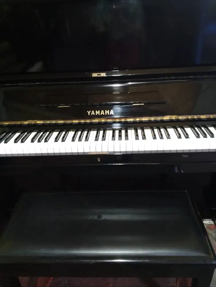 Piano Classic Yamaha U2