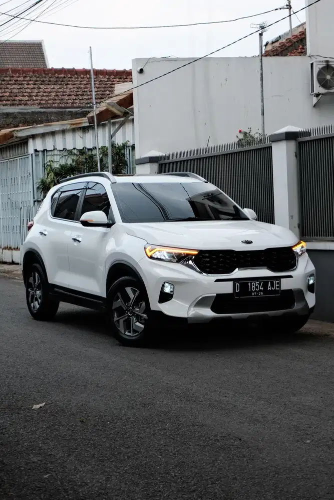 Km.72rb KIA Sonet Premiere Sunroof 2021