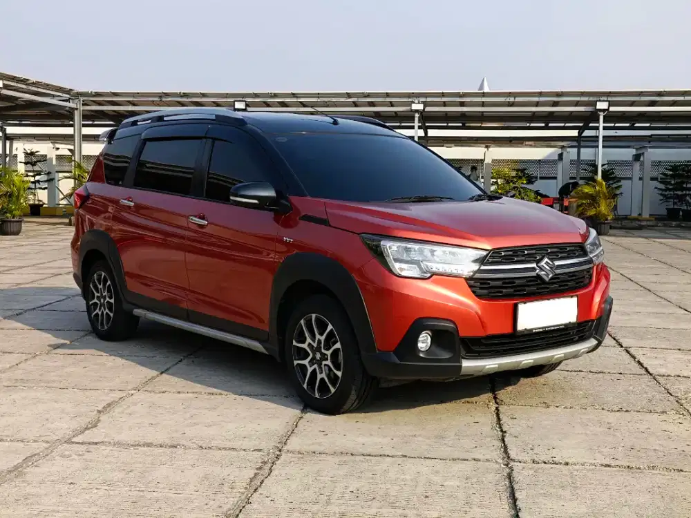 Suzuki XL7 Alpha 1.5 AT 2022