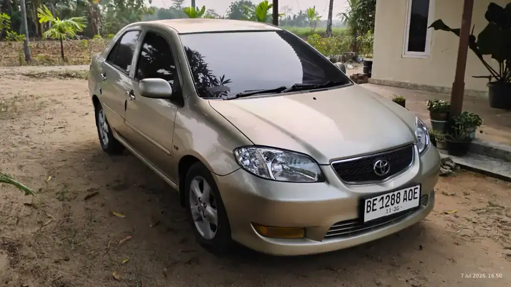 Vios tipe G th 2004 manual bukan ex taksi