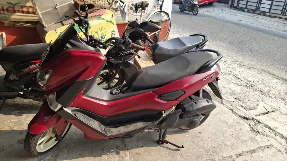 NMAX 2016 MERAH MAROON CAKEP