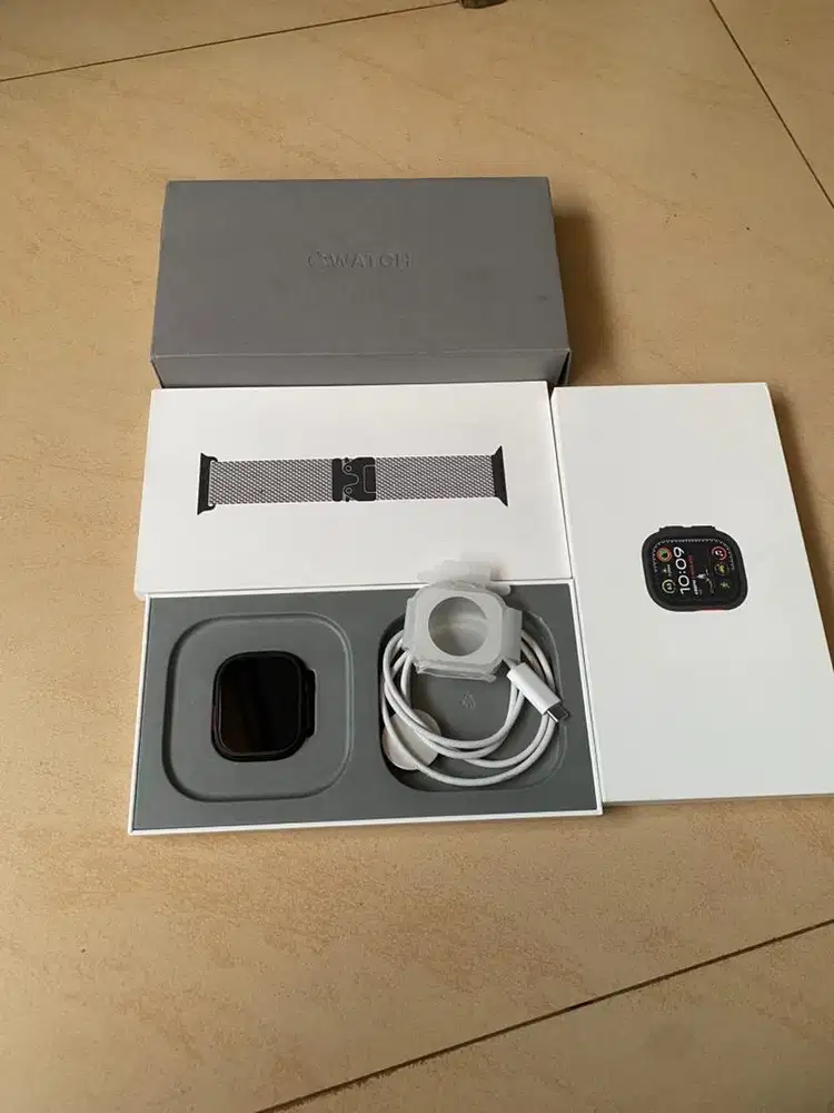 Apple watch ultra 2 49mm black titanium