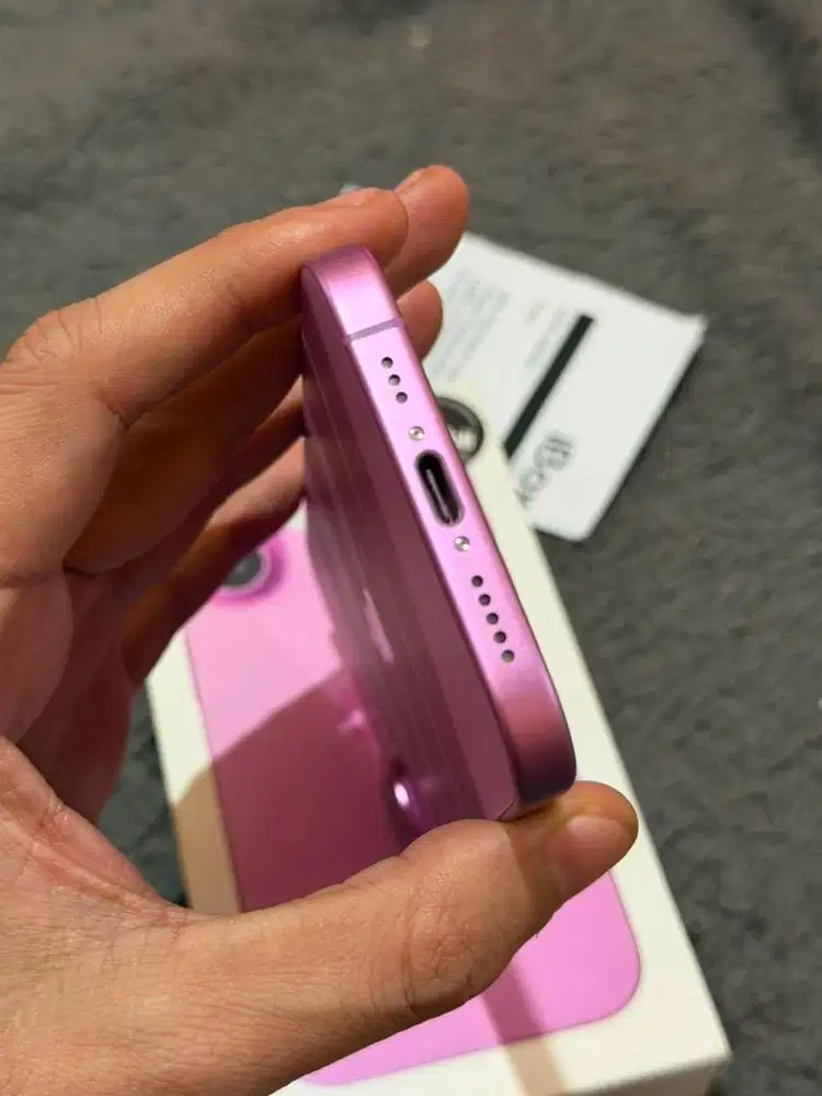 iPhone 16 128 Pink