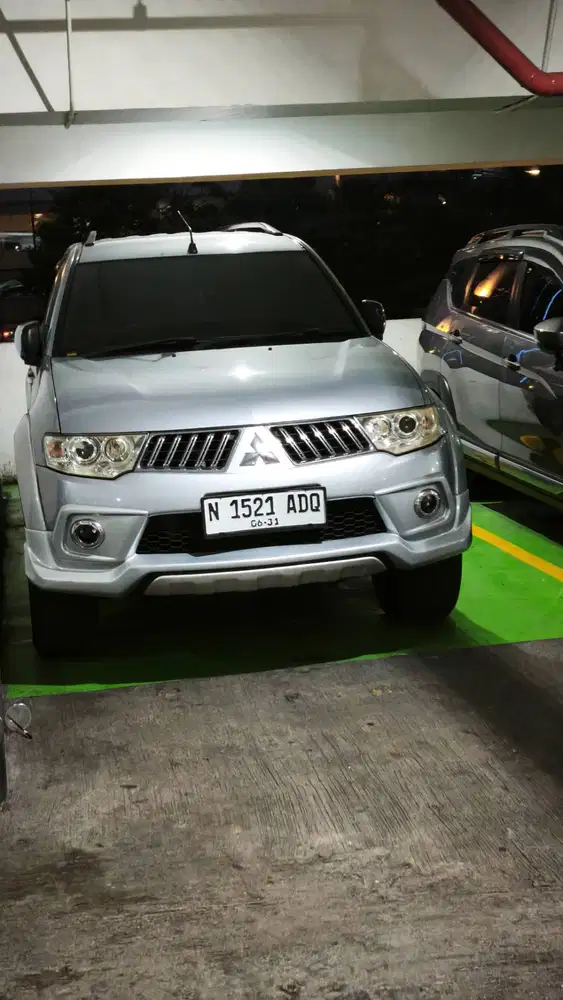 Rare Edition - Mitsubishi Pajero Sport Exceed Limited 2013 AT Diesel