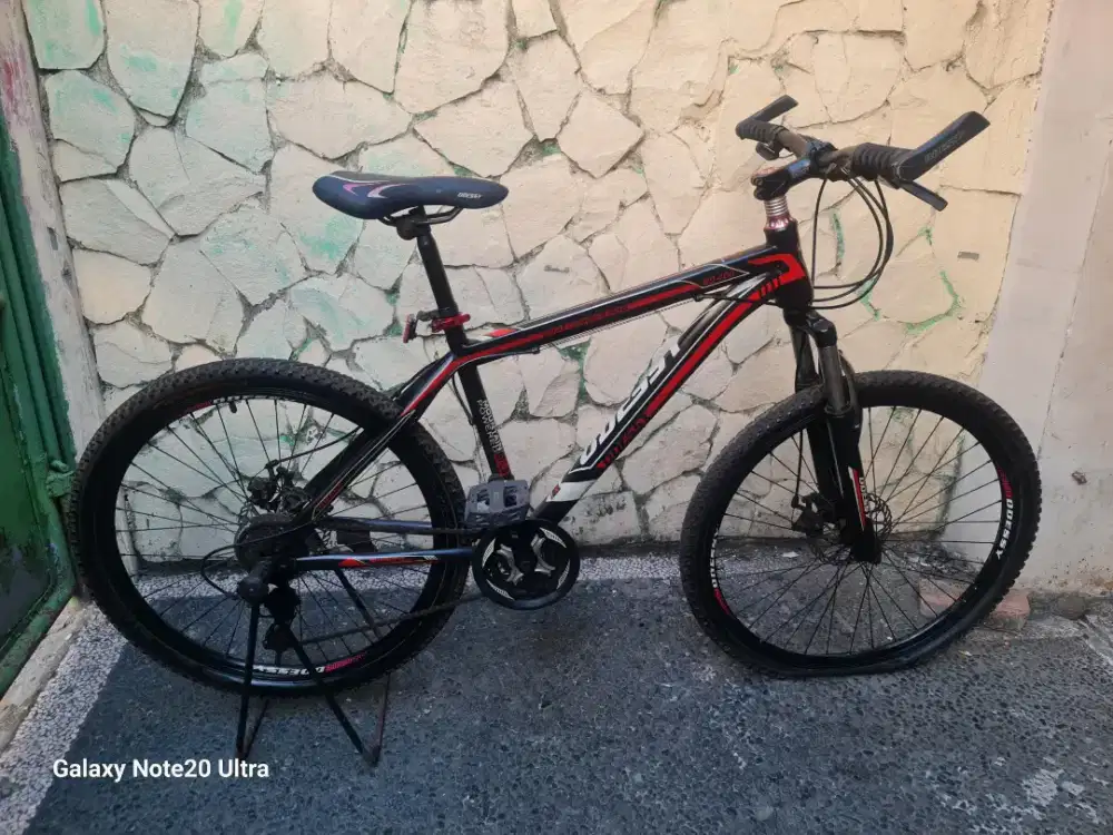 Jual butuh sepeda MTB odessy UK 26 gigi 3x7 speed fungsi normal