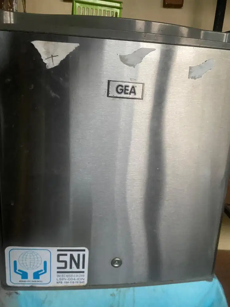 Kulkas Mini Gea