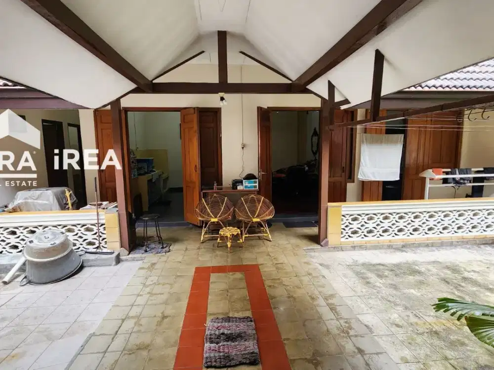 RUANG USAHA DAN RUMAH DIJUAL DI SOLO DEKAT NGARSOPURO DAN PASAR TRIWINDU