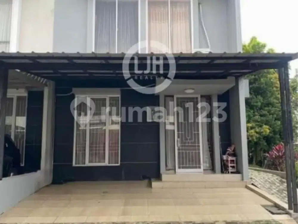 Rumah Posisi Hook di Citragran, Cibubur, Bekasi.