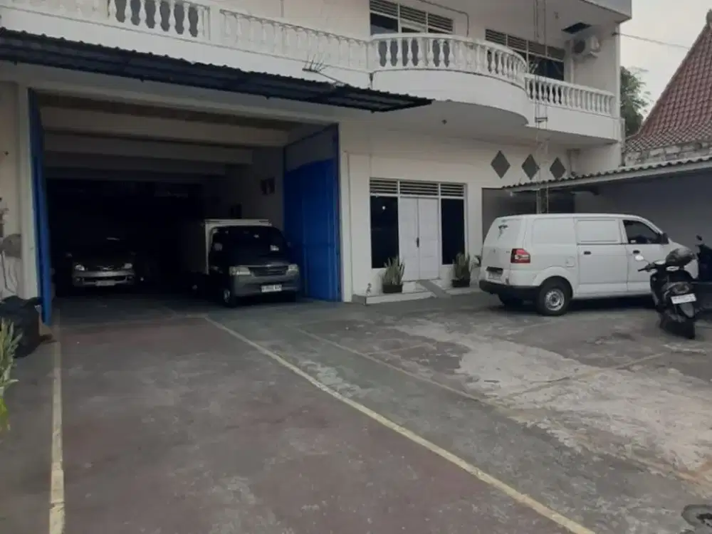 Disewakan Murah Gudang plus Fasilitas Kantor Lokasi Di Ringroad Utara