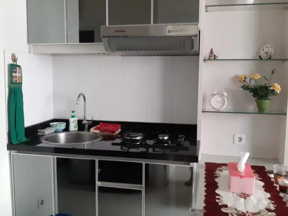 GREEN PRAMUKA TOWER SCARLET 2BR FULL FURNISH HARGA BERSIH DI BAWAH PASARAN