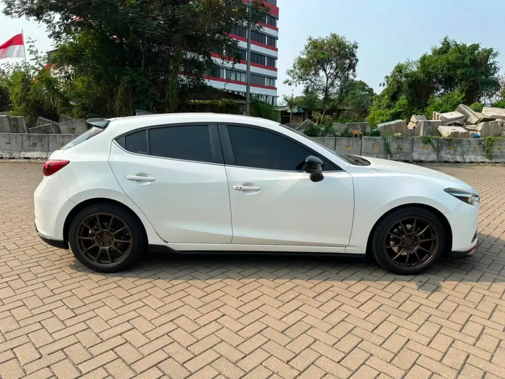 Mazda 3 hatcback SkyActiv-G 2018