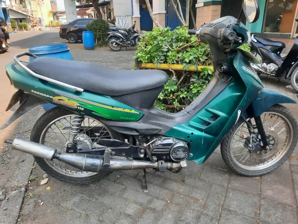 Suzuki tornado gs