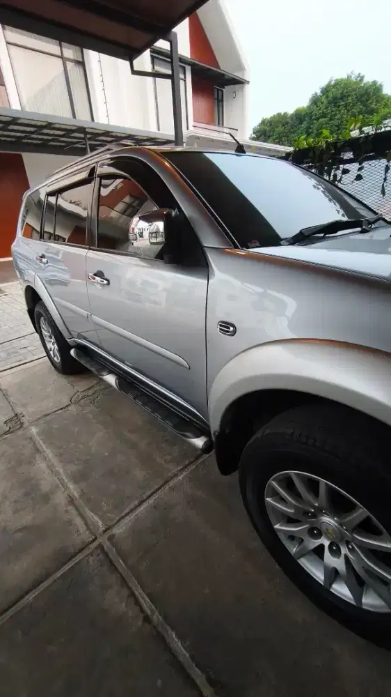 Rare Edition - Mitsubishi Pajero Sport Exceed Limited 2013 AT Diesel