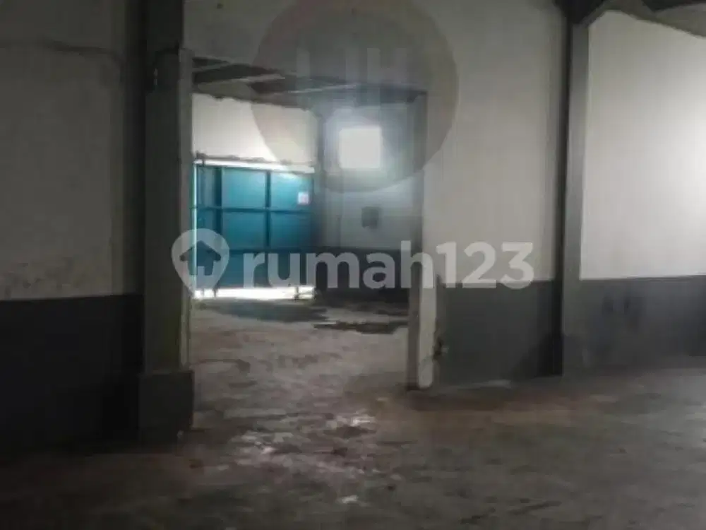 Gudang Siap Pakai di Ciangsana, Gn Putri, Bogor.