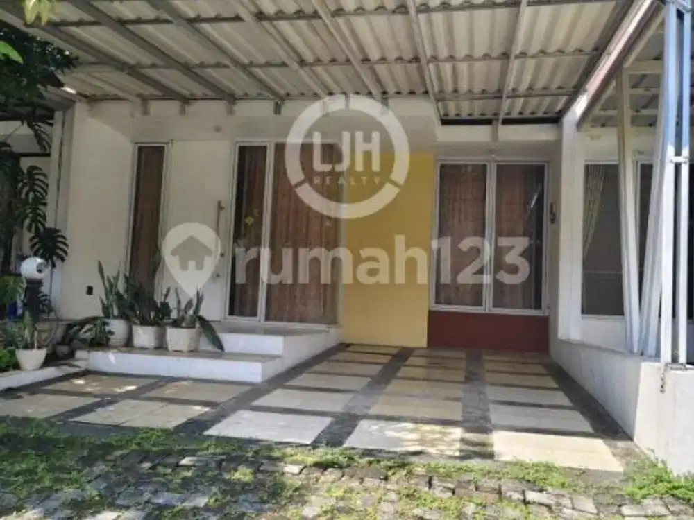 Rumah Cantik Siap Huni di Citragran, Cibubur, Jawa Barat.