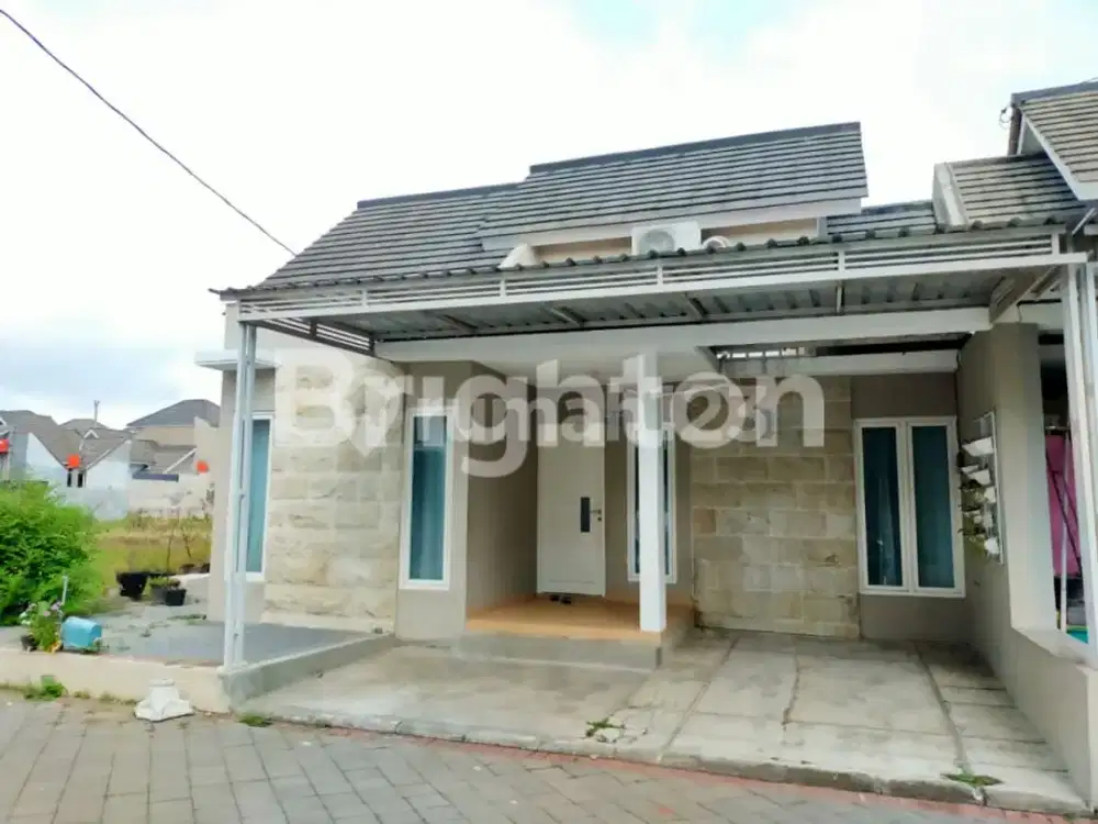Rumah Dlm Perumahan Kirana Garden Residence