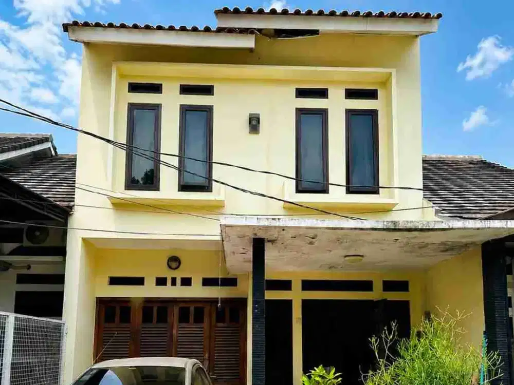 DIJUAL – Rumah 2 Lantai Semi Furnished di Cipayung