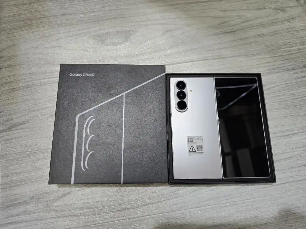 SAMSUNG Z FOLD 7 12/256 SILVER SHADOW FULLSET