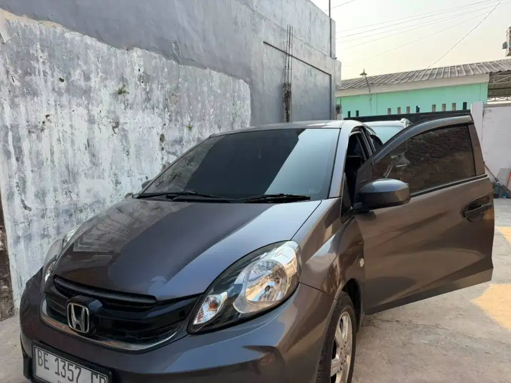 DIJUAL HONDA BRIO SATYA E 2018 - PEMAKAIAN ISTRI - PLAT LAMPUNG