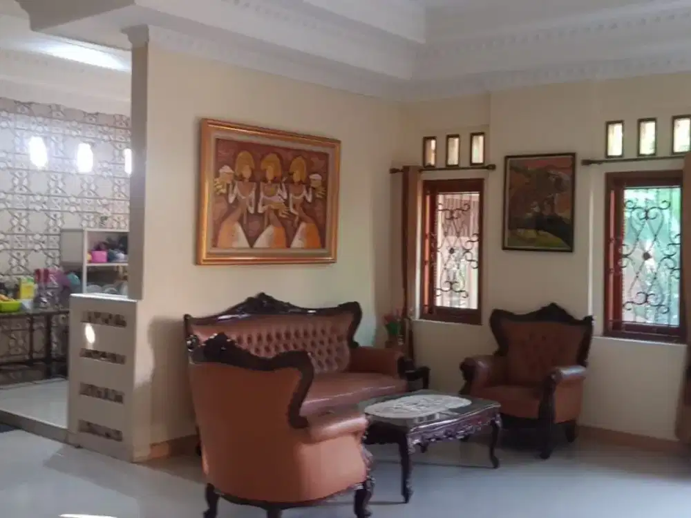 Rumah Dengan Lahan Super Luas Di Sudimara, Pinang,  Bintaro