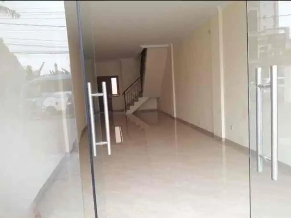 Ruko/ Rukan 3,5 lantai brand new siap pakai parkiran luas di area bisnis berkembang di bintaro permai jakarta selatan