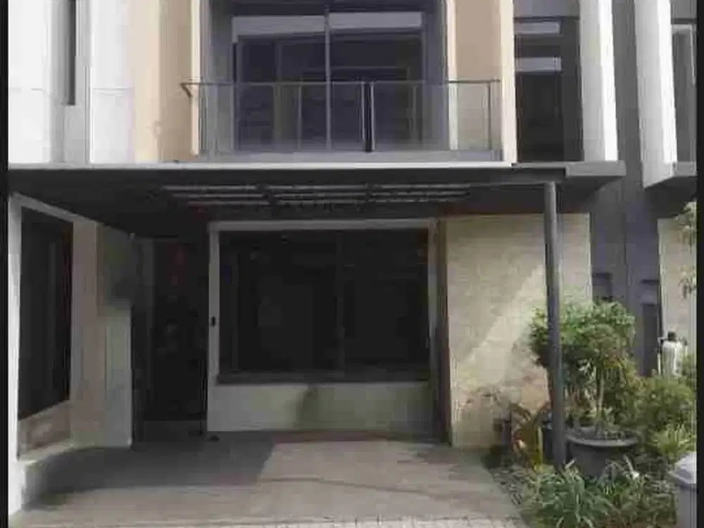 Dijual Rumah Full Furnish Cluste Vasya Tabebuya BSD City Serpong Tangerang