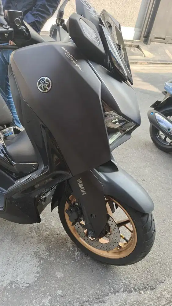 Xmax Techmax 2025 Like New