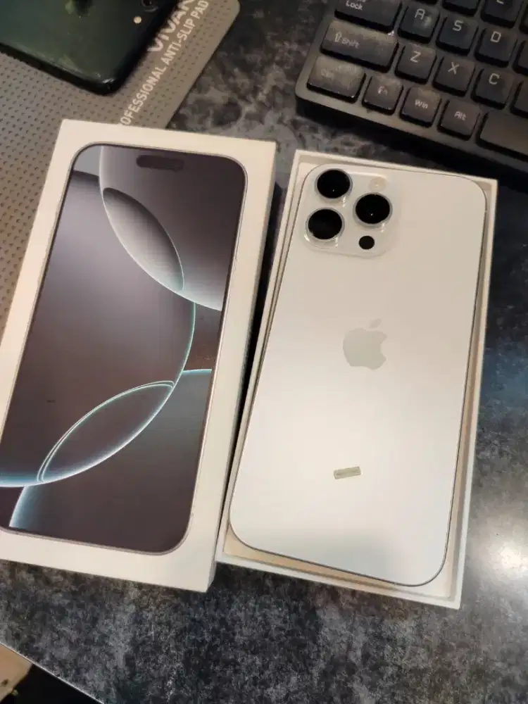 IPHONE 16 PRO MAX 256 SECOND RESMI IBOX FULLSET