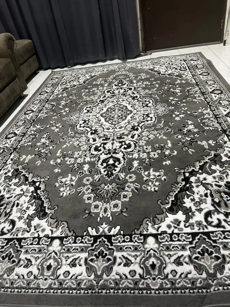 PERMADANI KARPET GREY