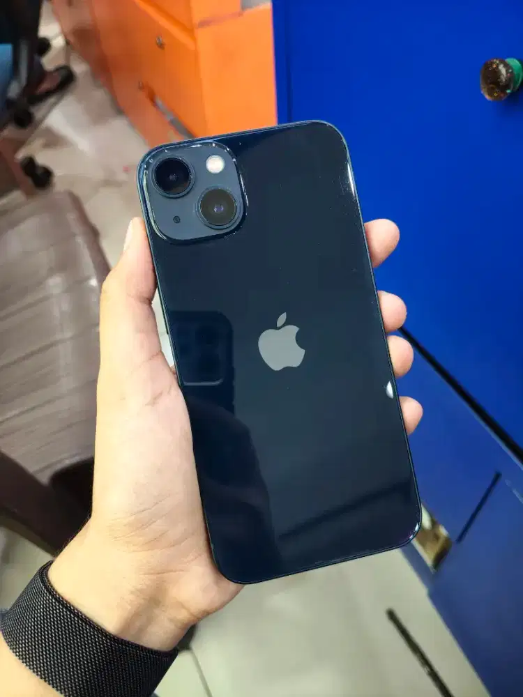 Seken iphone 13 128gb Garansi On September 2026