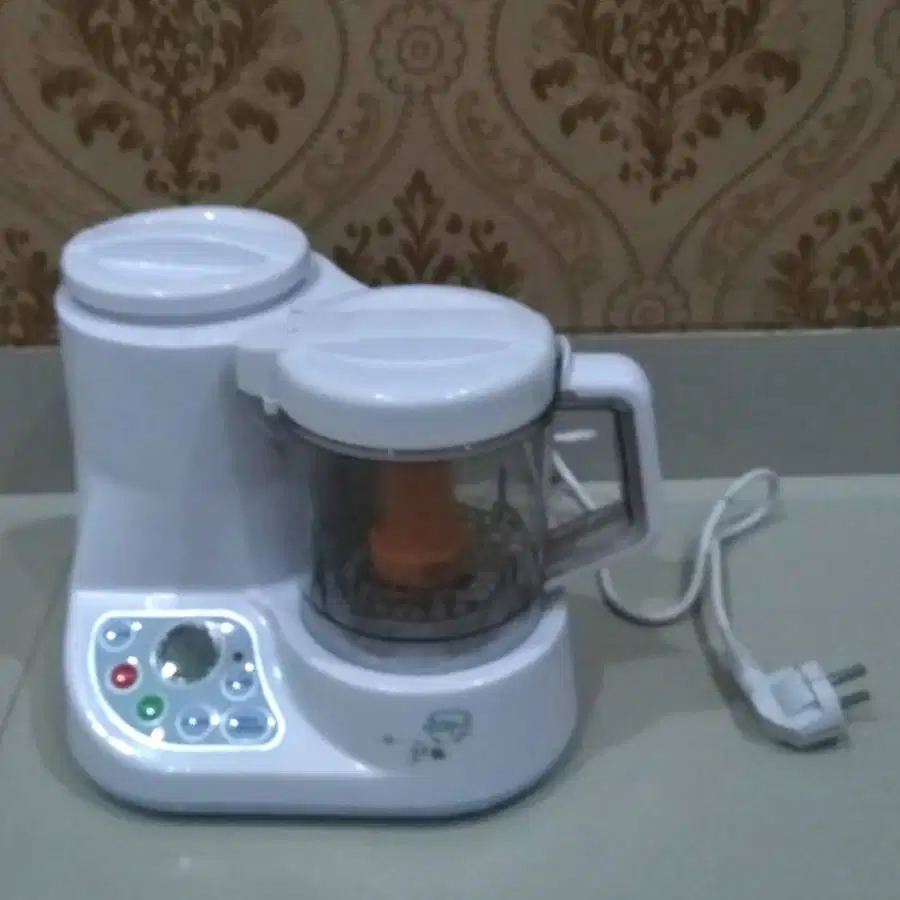 Little Giant Food Processor preloved second like new