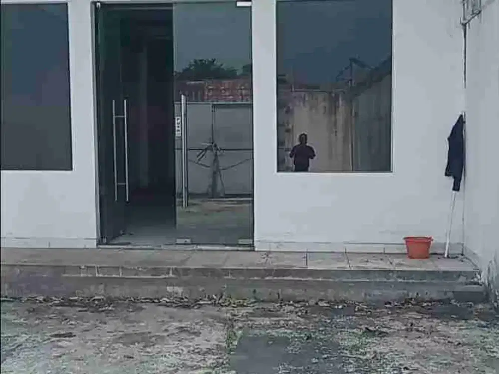 disewa gudang 2 lantai kampung dukuh