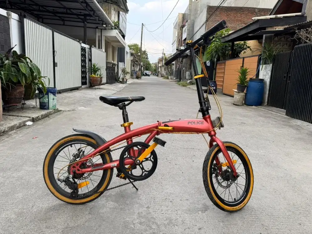 Sepeda lipat element police milan
