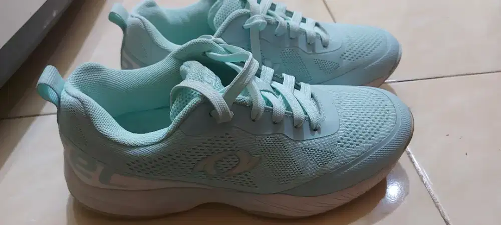 Sepatu Badminton Astec Blue Tosca