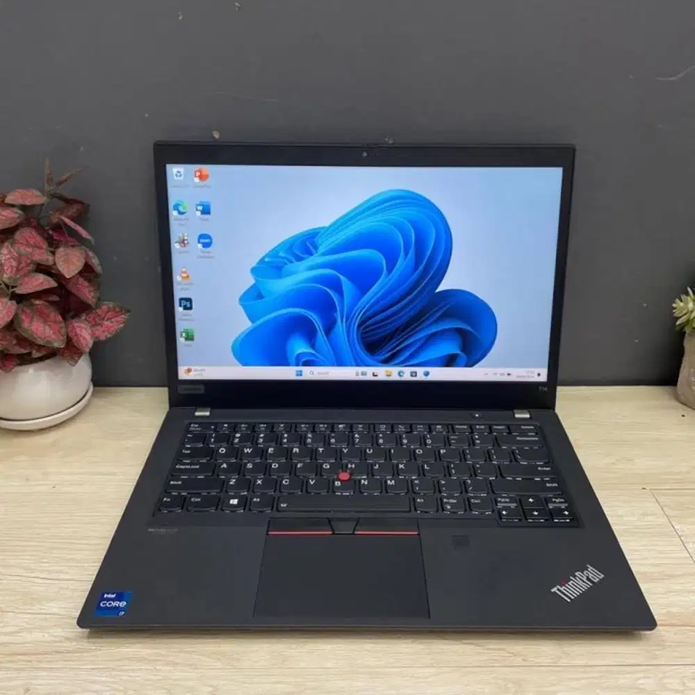 LAPTOP UNTUK SEKOLAH KULIAH LENOVO CORE I5 GEN11 16/256 14 INCH *ETM