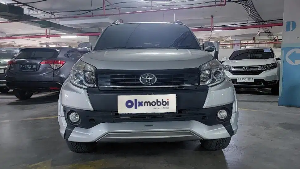 TDP 7, JT Toyota Rush 1.5 TRD Sportivo Bensin-AT Silver 2015