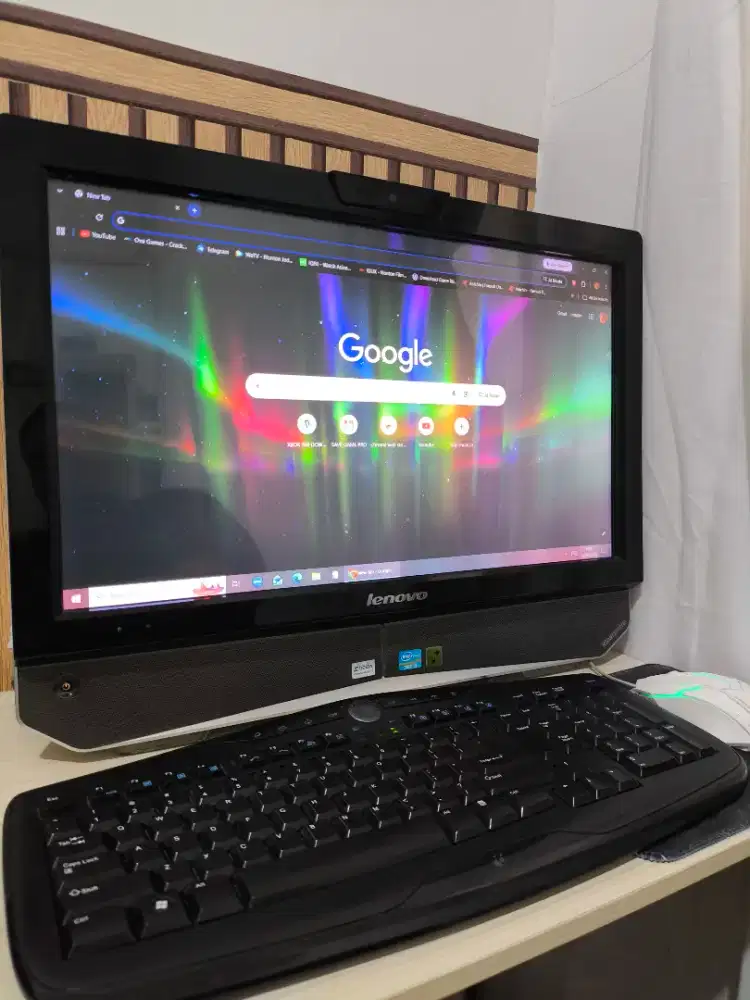 Jual Cepat PC All in One Lenovo (Touchscreen) limited edition.