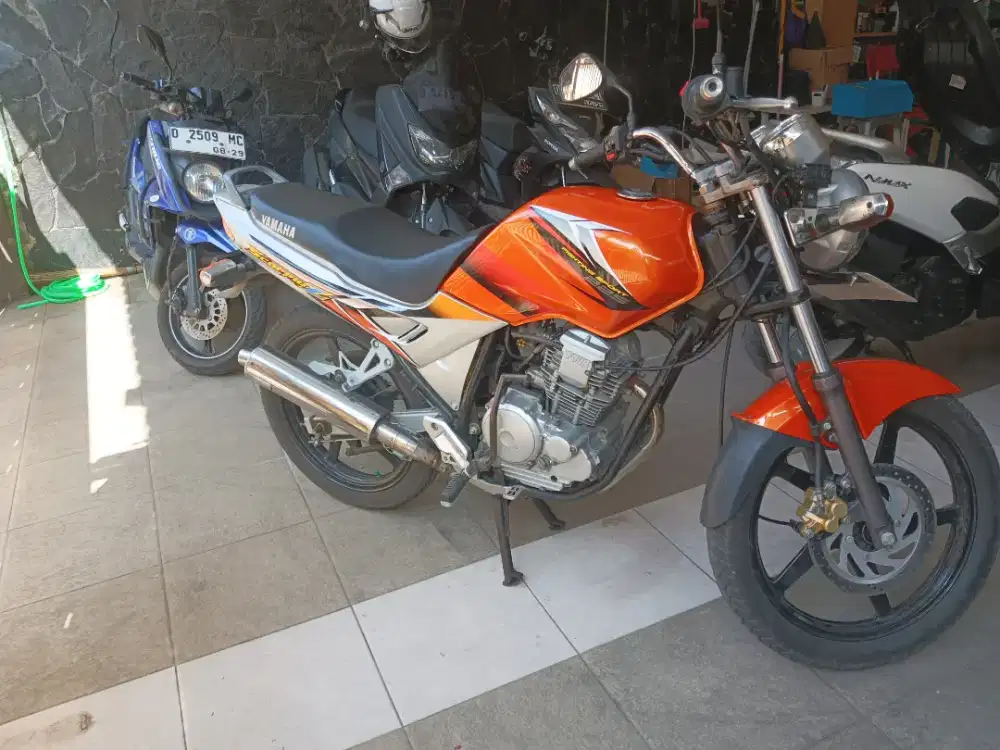 Scorpio Z 2005 Orange Antik
