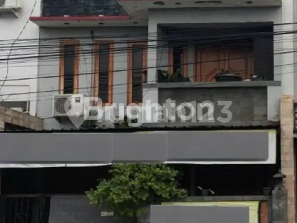 RUMAH 2 LANTAI,  BISA UNTUK RUANG USAHA DI JL MONJALI