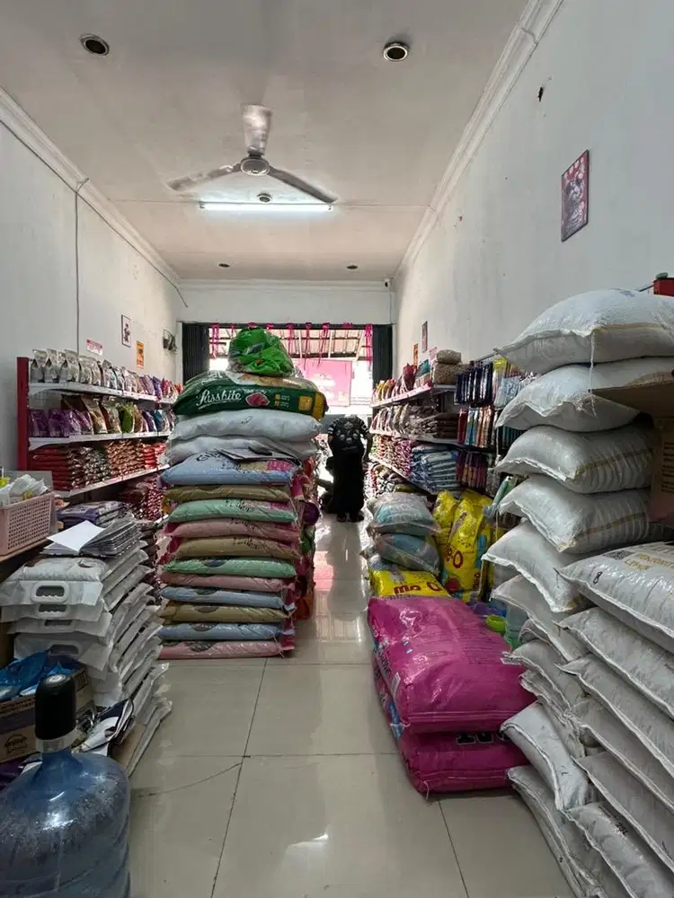 DIBUTUHKAN SEGERA ADMIN KASIR PETSHOP